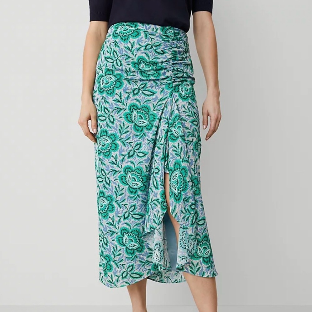 NWT Ann Taylor Floral Ruched Midi Skirt